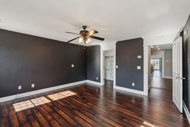 2356 Saint Andrews Dr, Murfreesboro, TN 37128