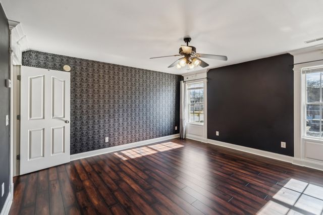 2356 Saint Andrews Dr, Murfreesboro, TN 37128