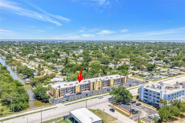 4435 1ST STREET NE 104, St Petersburg, FL 33703