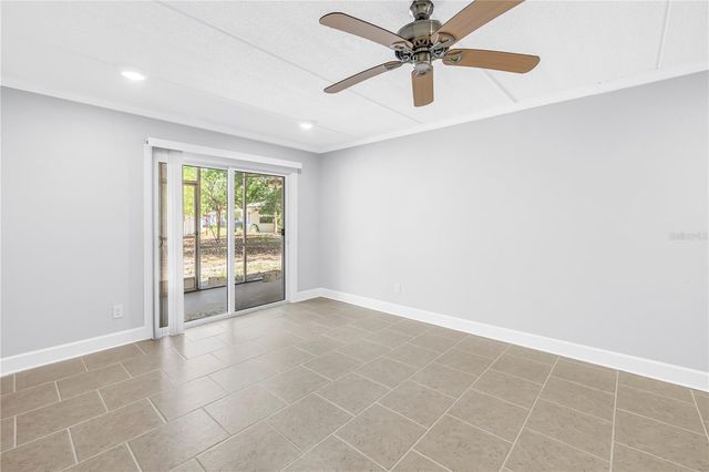 4435 1ST STREET NE 104, St Petersburg, FL 33703