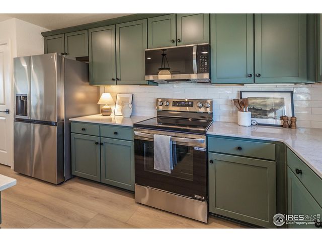 979 Trumpet Ln, Windsor, CO 80550