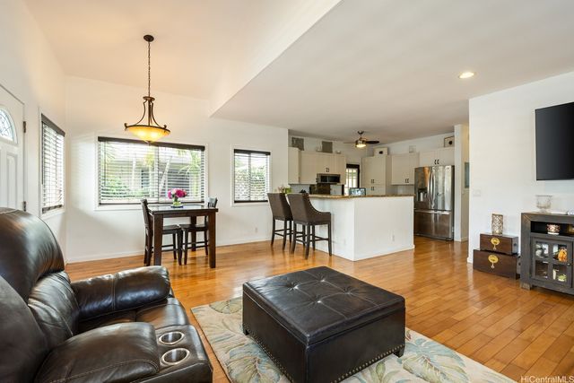 45-107 Waikalua Road, Kaneohe, HI 96744