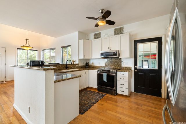 45-107 Waikalua Road, Kaneohe, HI 96744