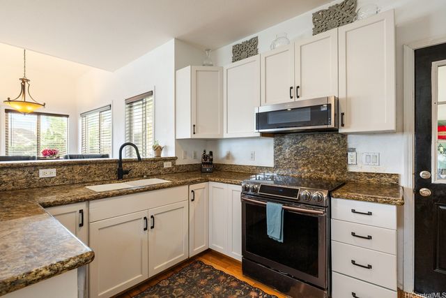 45-107 Waikalua Road, Kaneohe, HI 96744