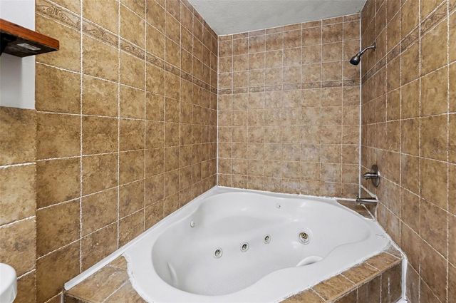 6334 NEWTOWN CIRCLE 34B3, Tampa, FL 33615