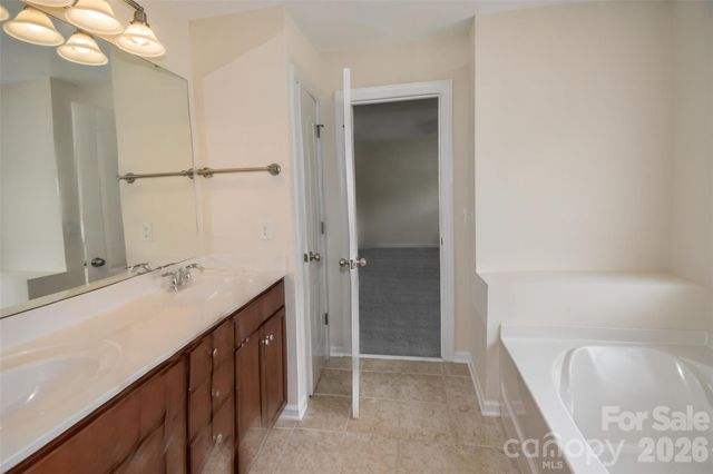 5248 Allison Lane, Charlotte, NC 28277