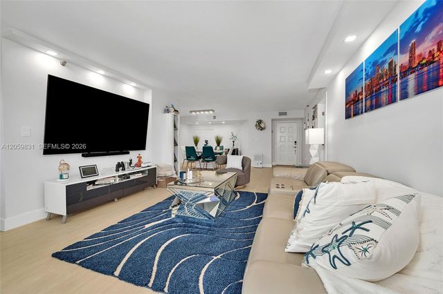1201 S Ocean Drive 1703N, Hollywood, FL 33019