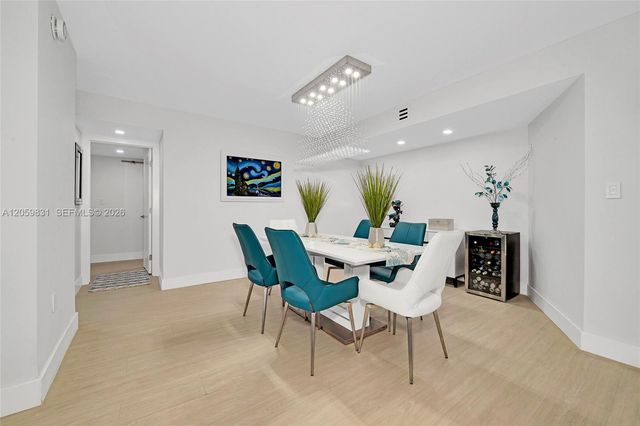 1201 S Ocean Drive 1703N, Hollywood, FL 33019