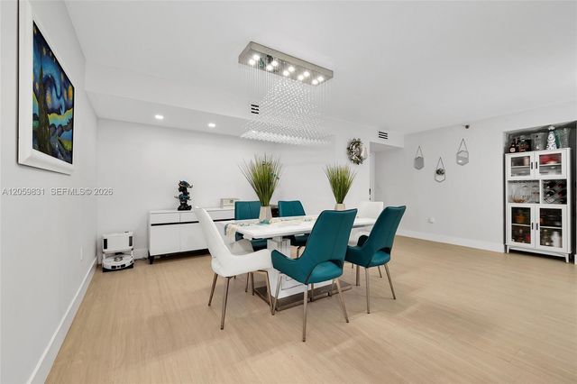 1201 S Ocean Drive 1703N, Hollywood, FL 33019