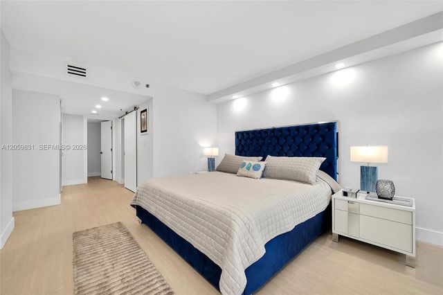 1201 S Ocean Drive 1703N, Hollywood, FL 33019