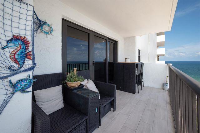 1201 S Ocean Drive 1703N, Hollywood, FL 33019