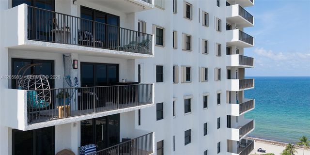 1201 S Ocean Drive 1703N, Hollywood, FL 33019