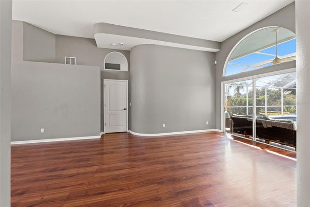 18118 SWEET JASMINE DRIVE, Tampa, FL 33647