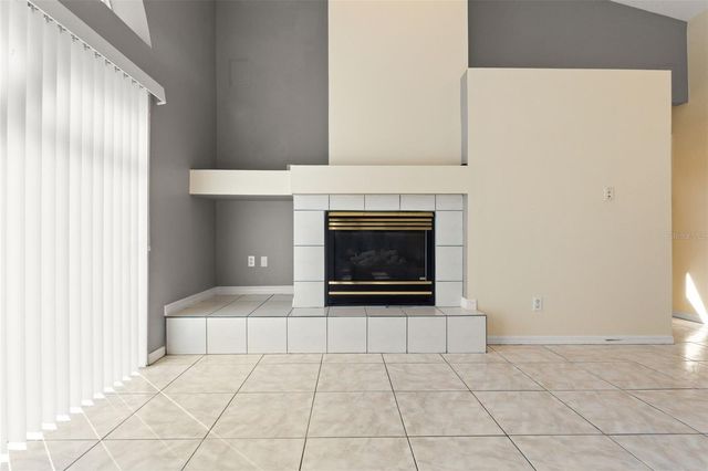 18118 SWEET JASMINE DRIVE, Tampa, FL 33647