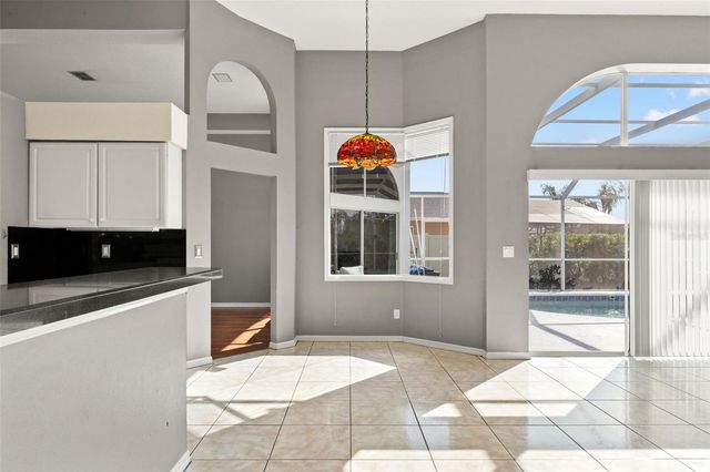 18118 SWEET JASMINE DRIVE, Tampa, FL 33647