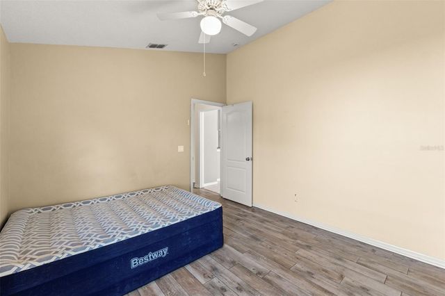 18118 SWEET JASMINE DRIVE, Tampa, FL 33647