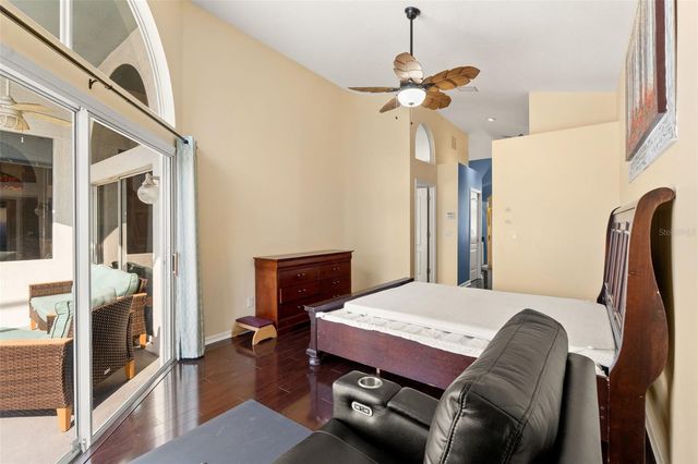 18118 SWEET JASMINE DRIVE, Tampa, FL 33647