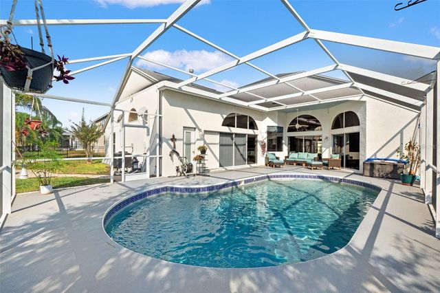 18118 SWEET JASMINE DRIVE, Tampa, FL 33647