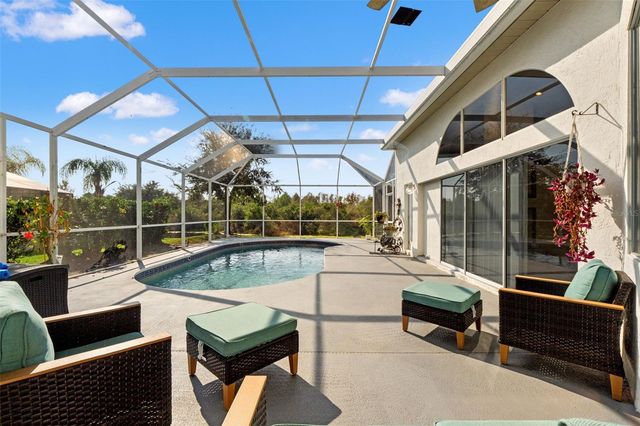 18118 SWEET JASMINE DRIVE, Tampa, FL 33647