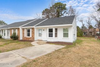 2507 Willow Crest Court, Midway Park, NC 28544