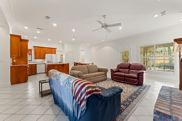 12760 Roan Ave, Baton Rouge, LA 70810