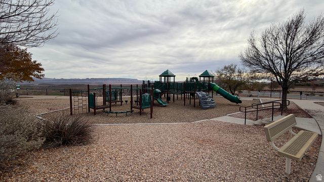 1493 N HORIZON PKWY, Washington, UT 84780