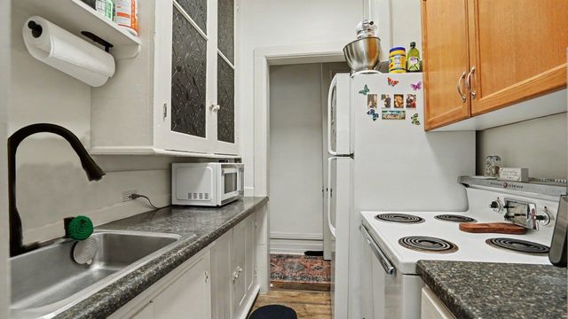 1500 Center Avenue, Bay City, MI 48708