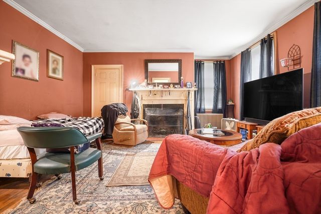 130 Arnold Street, New Bedford, MA 02740