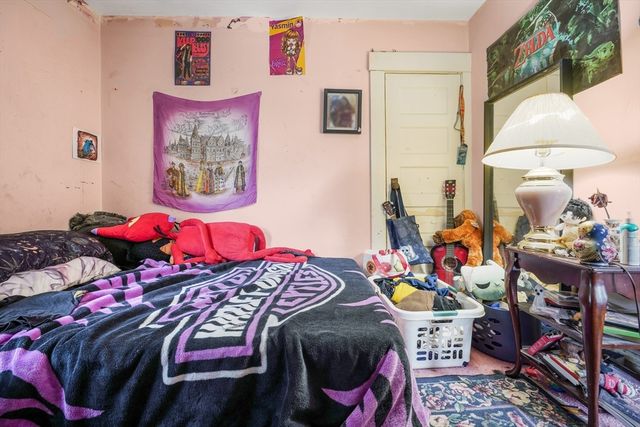 130 Arnold Street, New Bedford, MA 02740