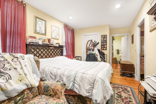 130 Arnold Street, New Bedford, MA 02740