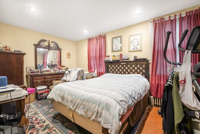 130 Arnold Street, New Bedford, MA 02740