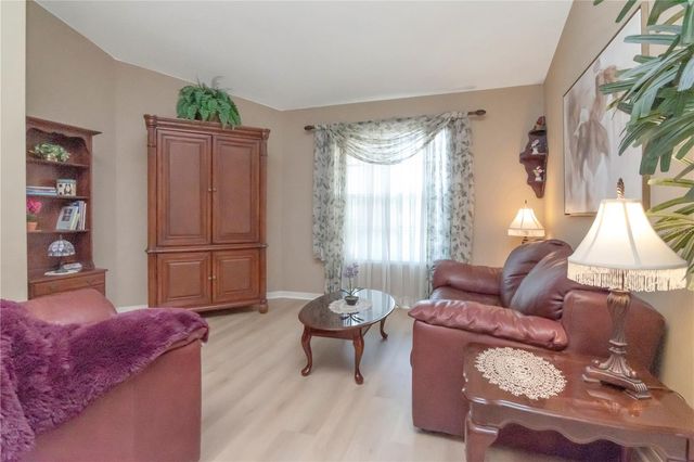 27221 SEA BREEZE WAY, Wesley Chapel, FL 33544