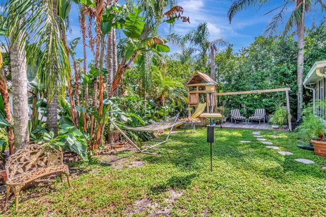 27221 SEA BREEZE WAY, Wesley Chapel, FL 33544