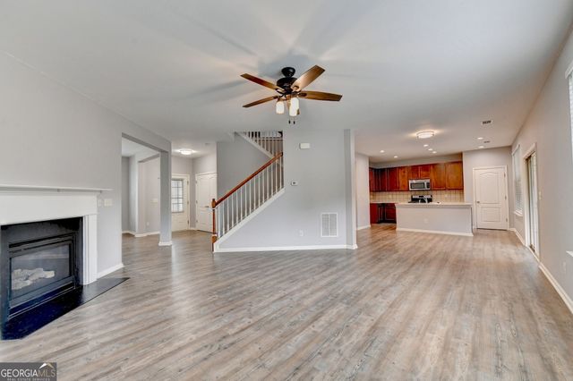 515 Creekshire Circle, Canton, GA 30115