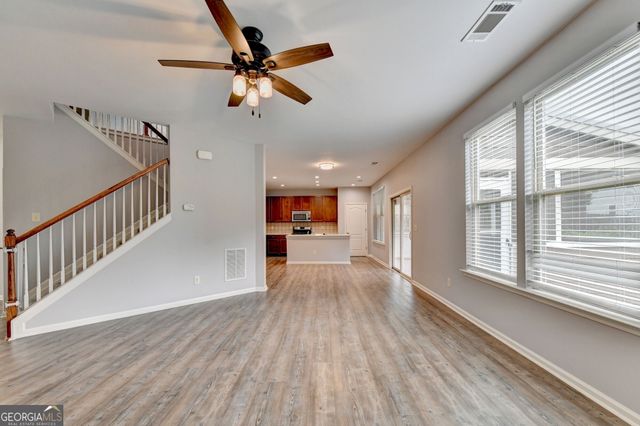 515 Creekshire Circle, Canton, GA 30115