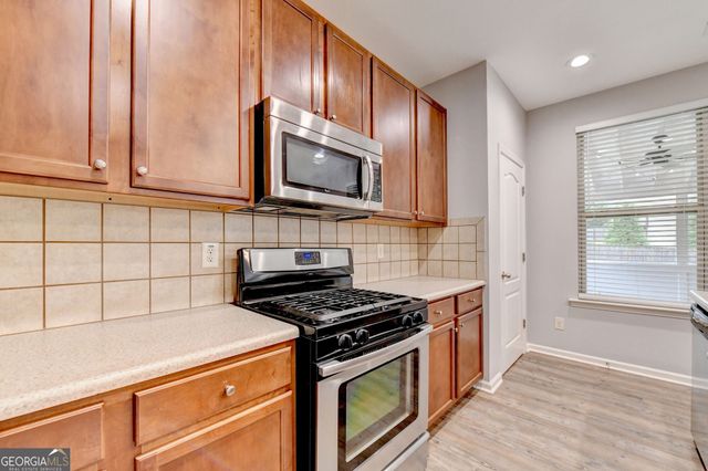 515 Creekshire Circle, Canton, GA 30115