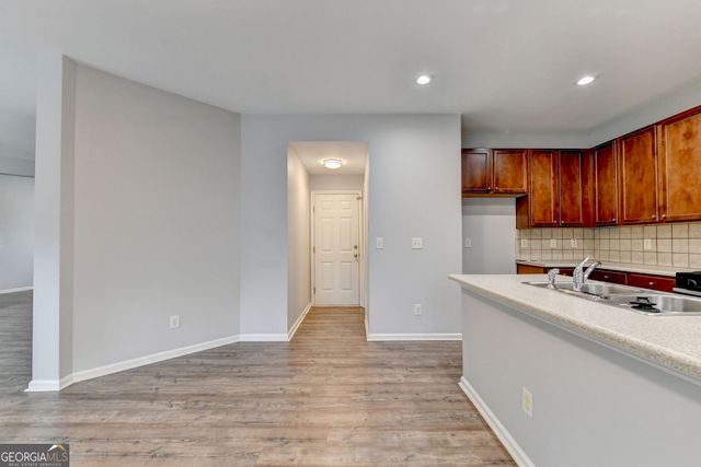 515 Creekshire Circle, Canton, GA 30115