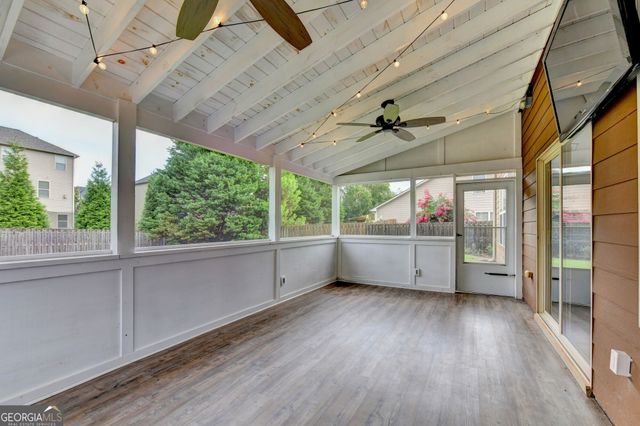 515 Creekshire Circle, Canton, GA 30115