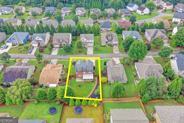 515 Creekshire Circle, Canton, GA 30115