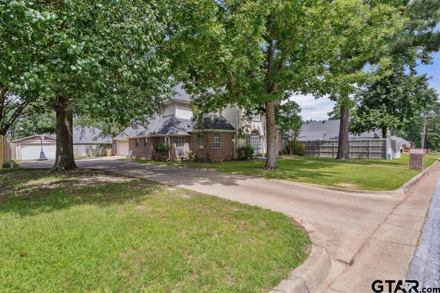1876 Cedar Spur, Tyler, TX 75703