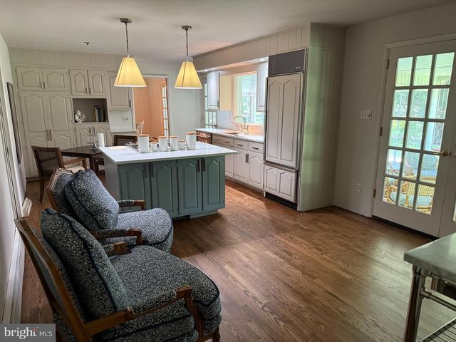 1202 OLD MILL RD RD, Reading, PA 19610