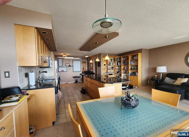 770 Anderson Avenue 14P, Cliffside Park, NJ 07010