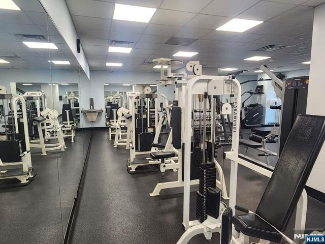 770 Anderson Avenue 14P, Cliffside Park, NJ 07010