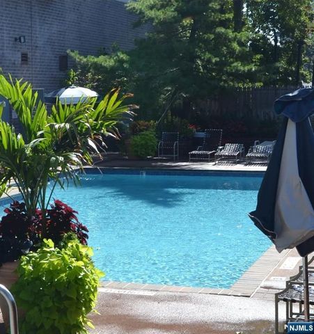 770 Anderson Avenue 14P, Cliffside Park, NJ 07010