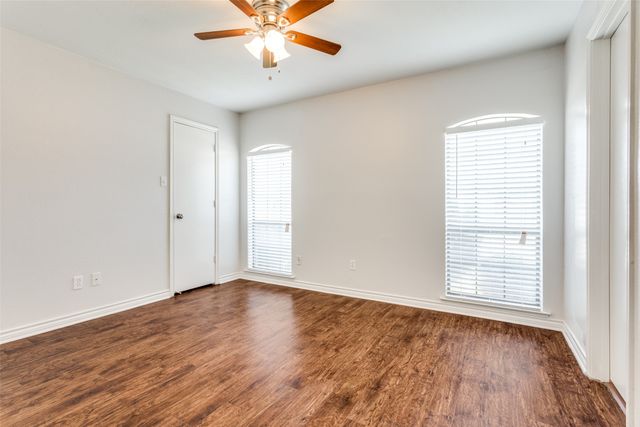 5401 Ledgestone Drive, Fort Worth, TX 76132