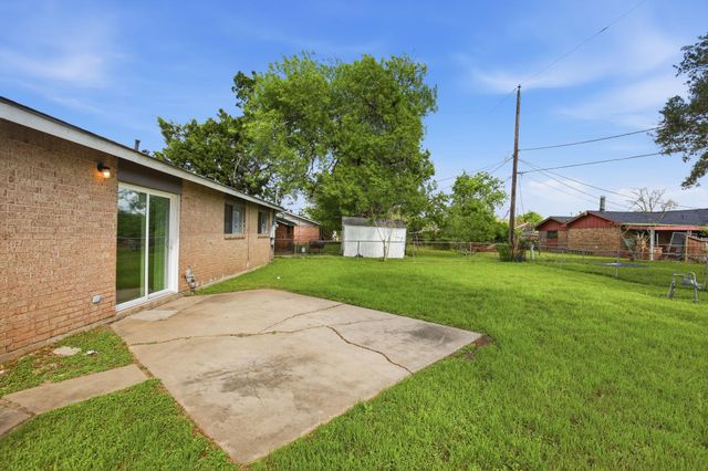 3919 Rosebud Drive, Houston, TX 77053
