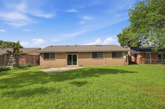 3919 Rosebud Drive, Houston, TX 77053
