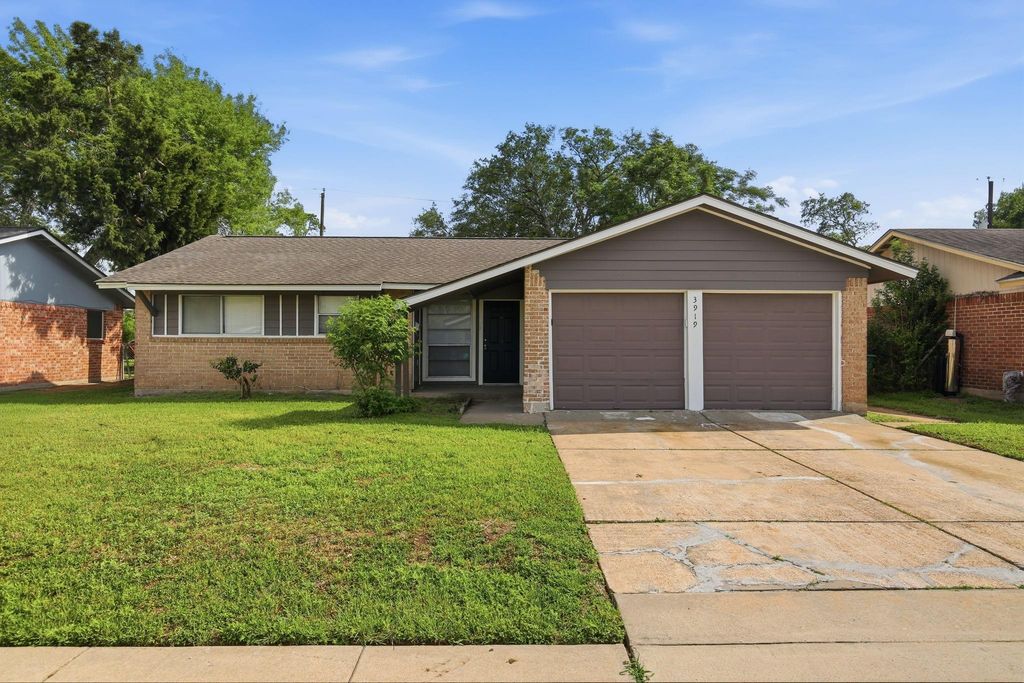 3919 Rosebud Drive, Houston, TX 77053