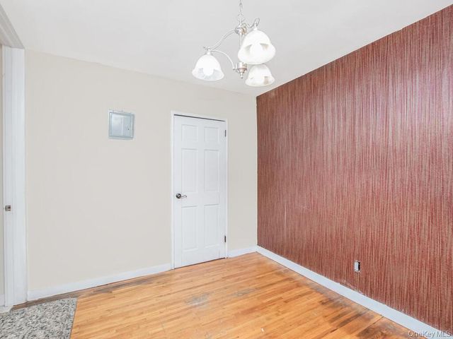 6535 Broadway 2E, Bronx, NY 10471