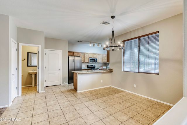 4378 E ROSEMONTE Drive, Phoenix, AZ 85050